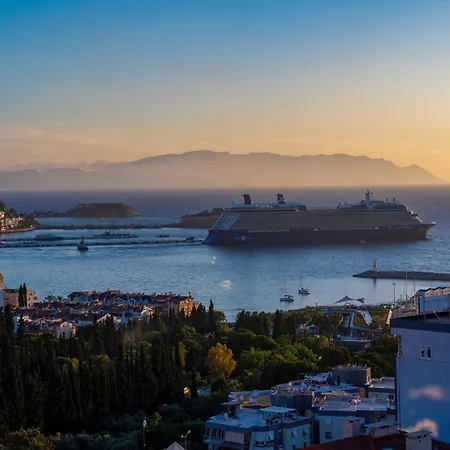 酒店 Carpediem Gold 3*